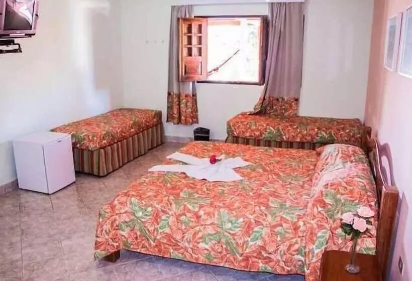 ホテル Pousada Marisol