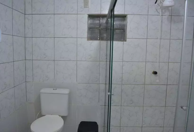 ホテル Pousada Txai