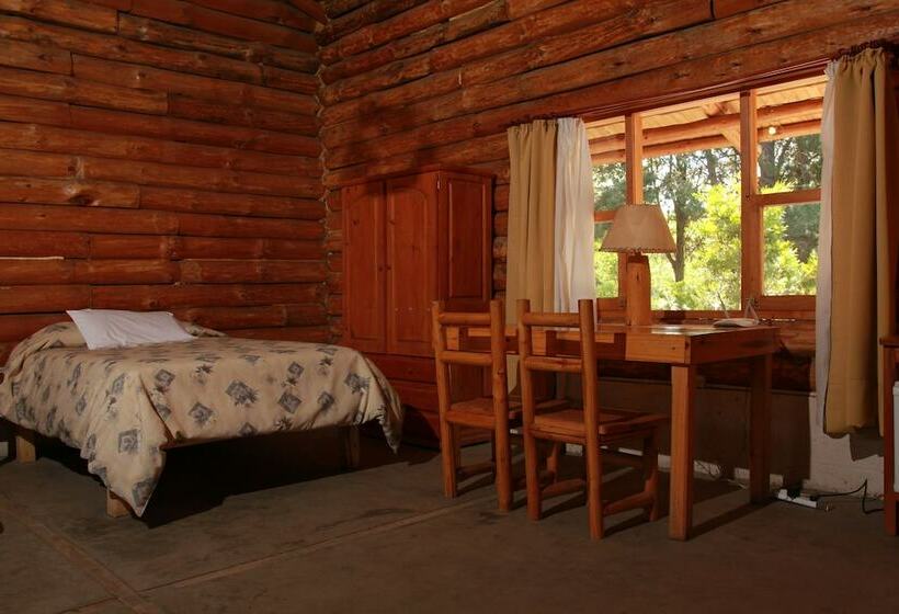 Hotel Rio Dorado Lodge