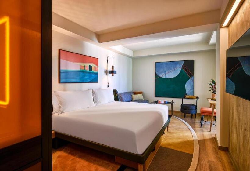 Отель Hollywood Volume, A Tribute Portfolio