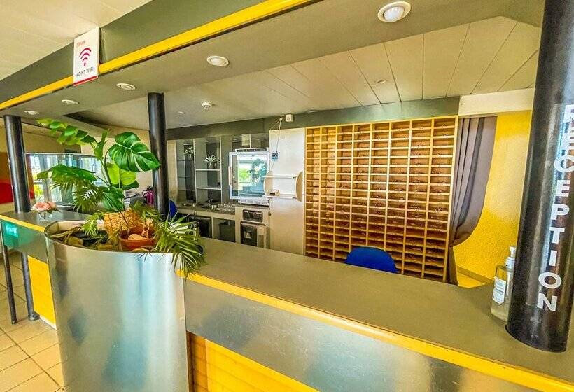 ホテル Vvf Narbonne Plage Saint Pierre La Mer