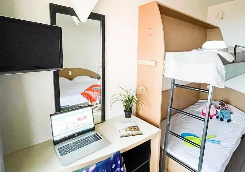 Hotelli Vvf Narbonne Plage Saint Pierre La Mer