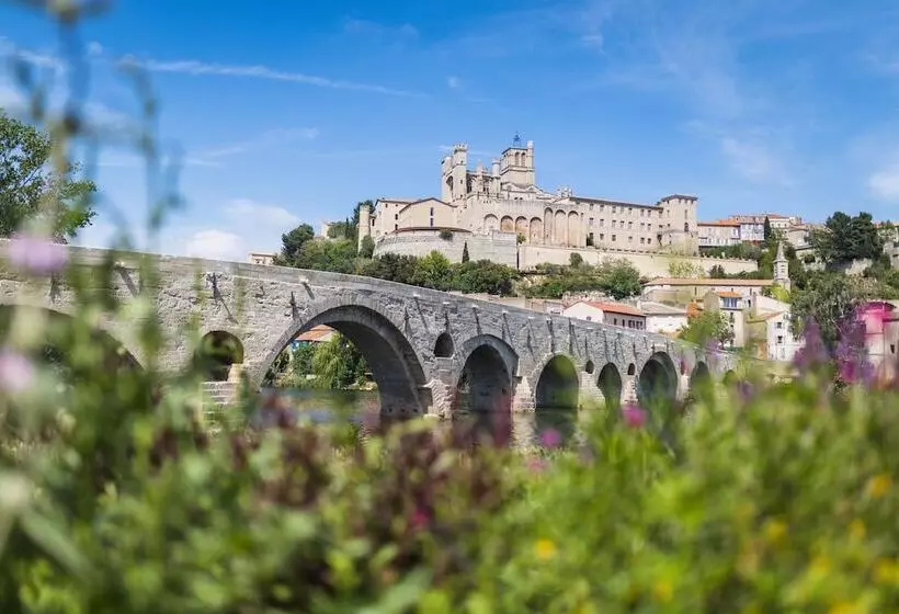 Hotelli Vvf Narbonne Plage Saint Pierre La Mer