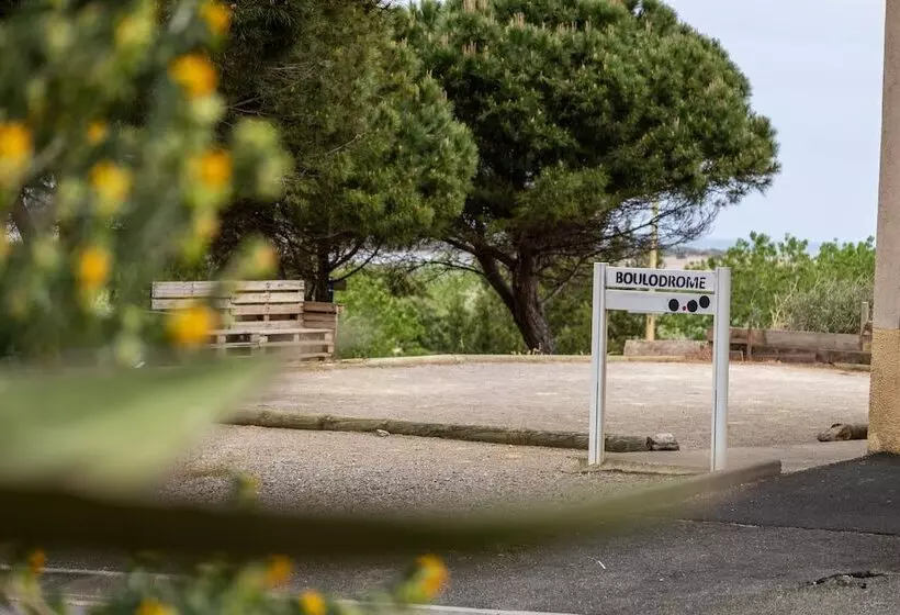 Hotelli Vvf Narbonne Plage Saint Pierre La Mer