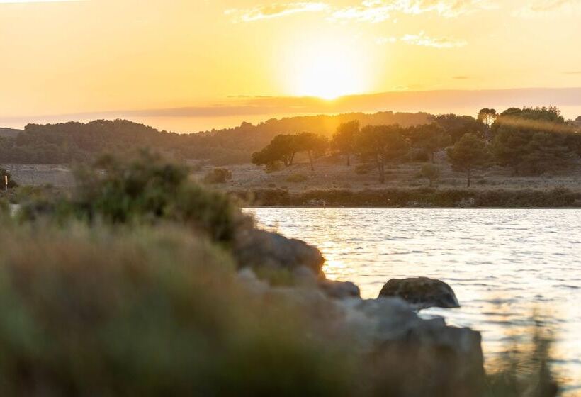 ホテル Vvf Narbonne Plage Saint Pierre La Mer