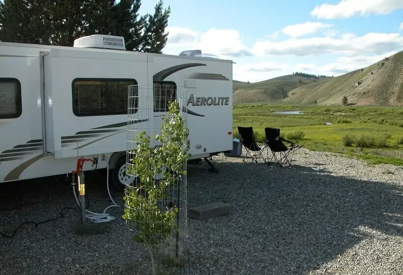 モーテル Valley Creek Lodge