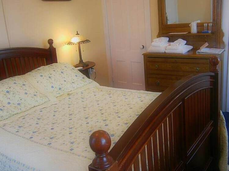 Panzió Block Island Accommodations