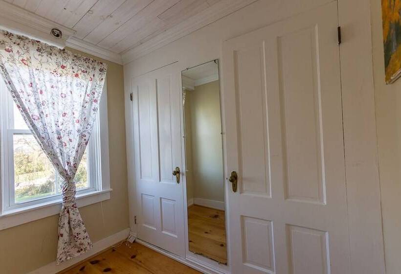 Panzió Block Island Accommodations