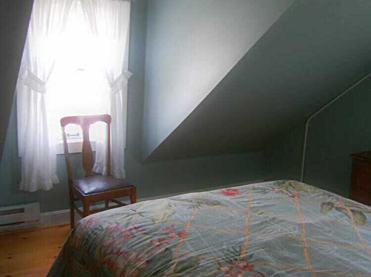 Panzió Block Island Accommodations