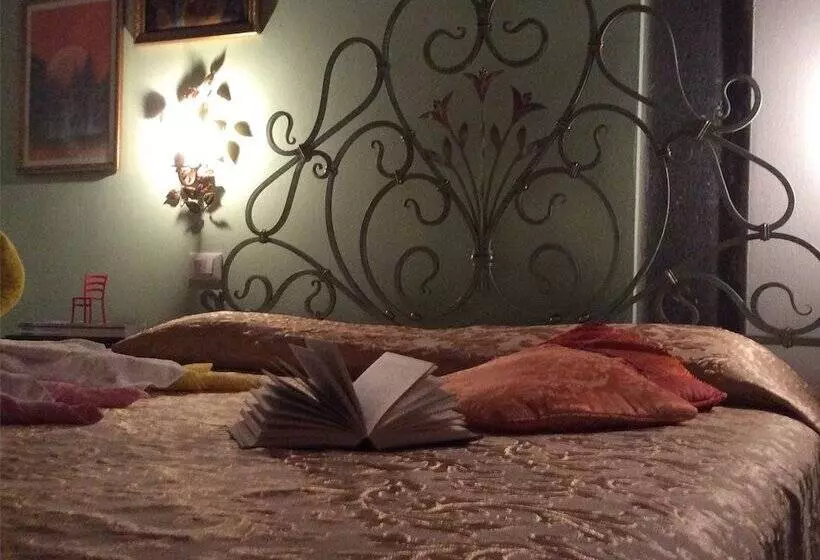 Majatalo La Stagione Dell'arte