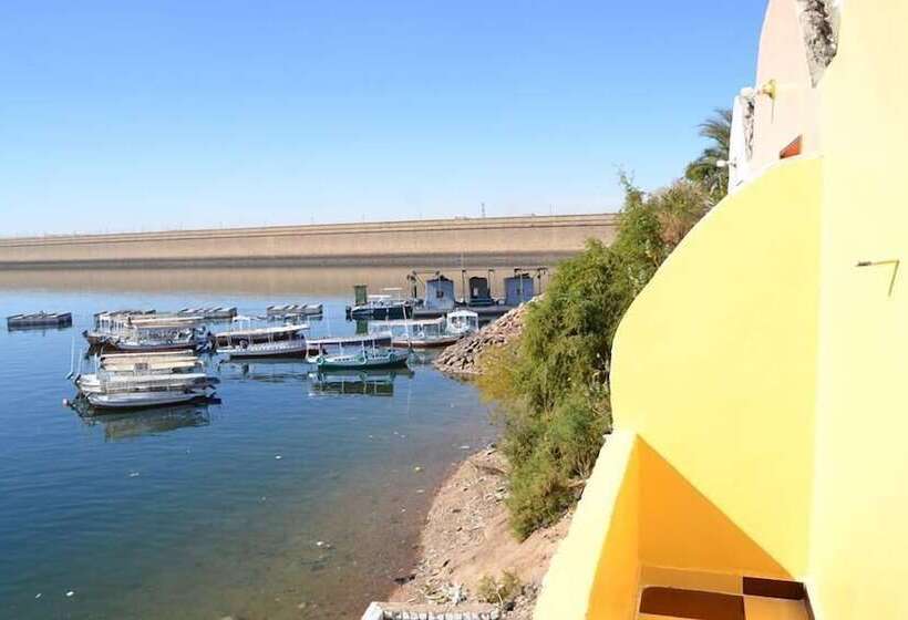 Pensión Takela Kato