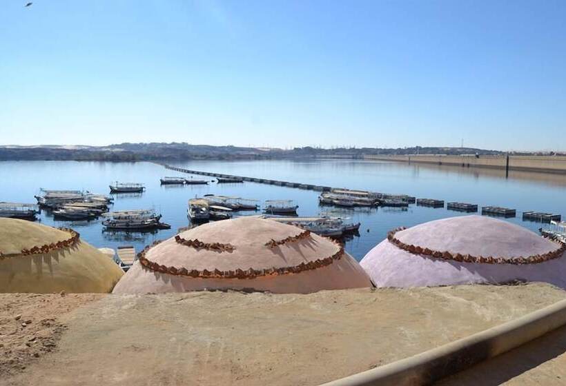 Pensión Takela Kato