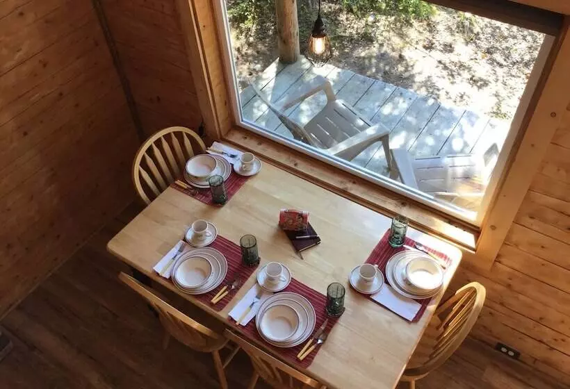 Renfro S Lakeside Retreat   Cabin S And R.v. Park