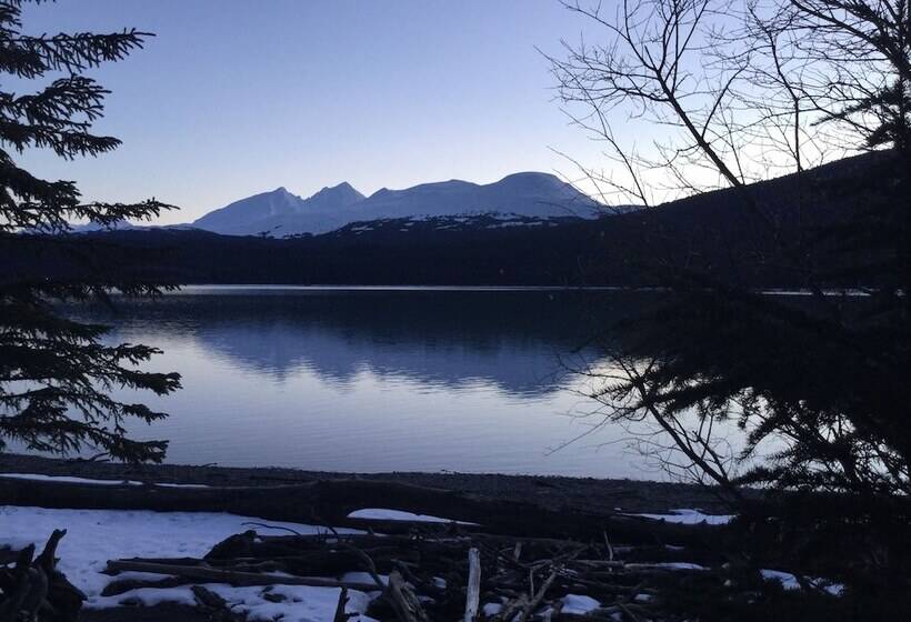 Renfro S Lakeside Retreat   Cabin S And R.v. Park