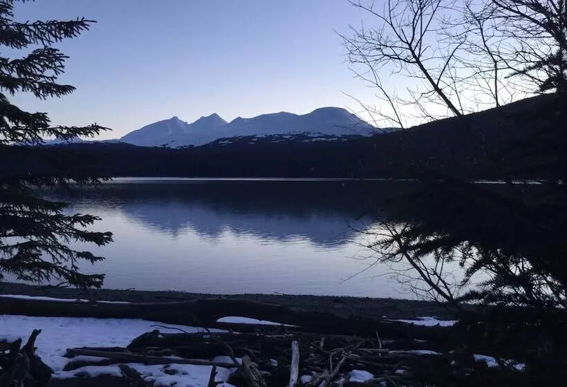 Renfro S Lakeside Retreat   Cabin S And R.v. Park