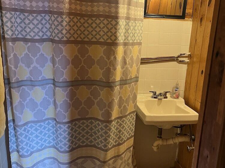 South Fork Lodge & Rv Park