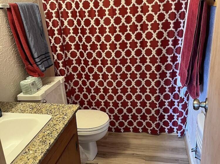 South Fork Lodge & Rv Park