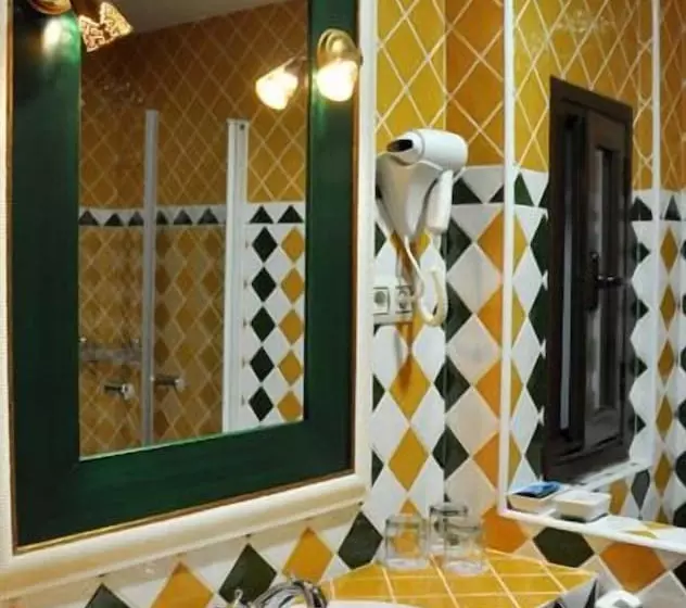 Apartamentos Turísticos Doña María La Brava