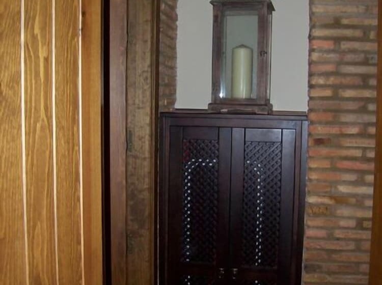 Apartamentos Turísticos Doña María La Brava