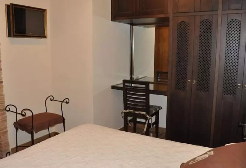 Apartamentos Turísticos Doña María La Brava