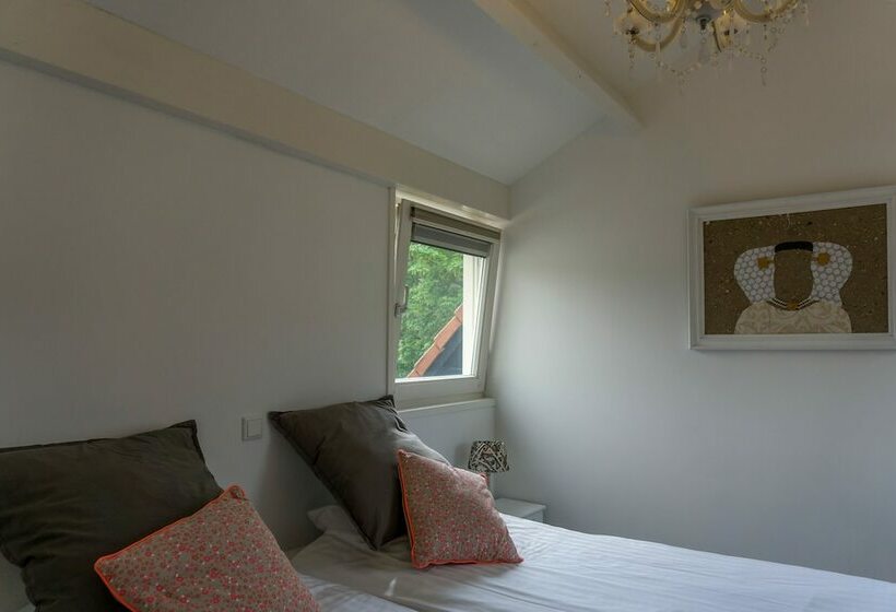 膳宿费 Duinlust Dishoek