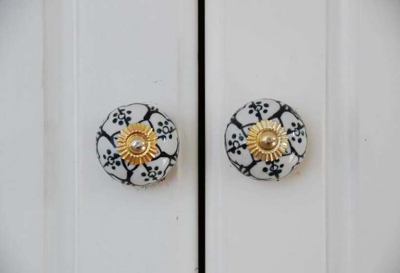 膳宿费 Duinlust Dishoek