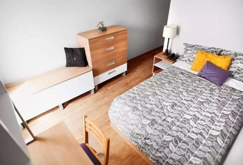 Hotelli Bishop's University