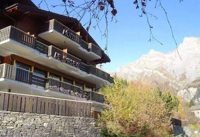 ホテル Hostellerie De L Ardève