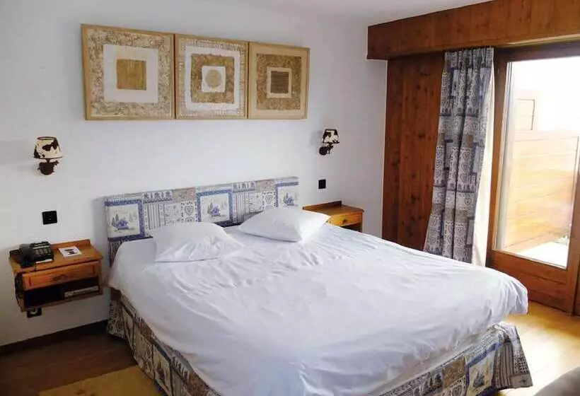 ホテル Hostellerie De L Ardève
