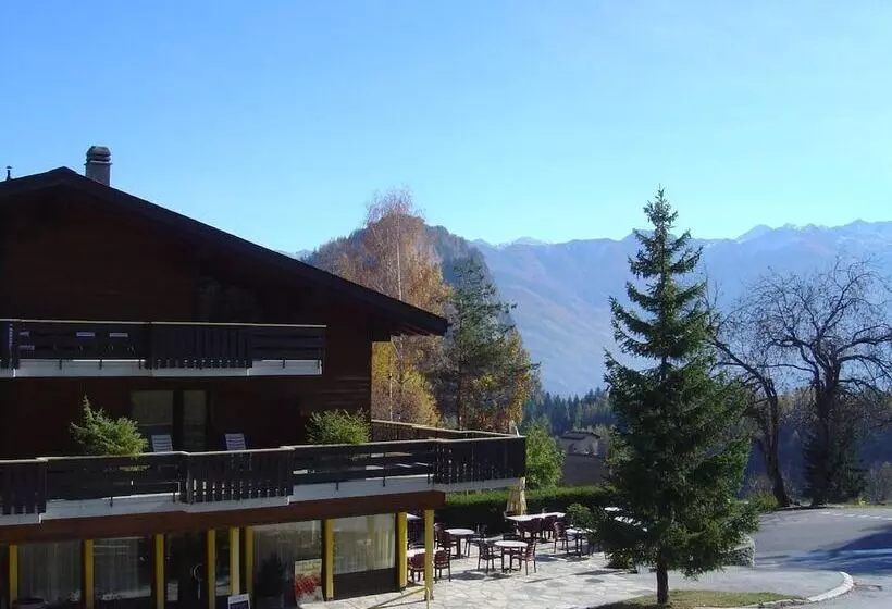 ホテル Hostellerie De L Ardève