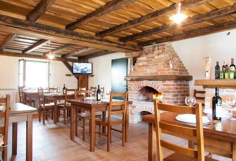 בית מלון כפרי Plitvica Lodge