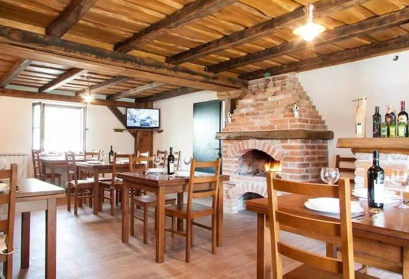 Hotelli Plitvica Lodge