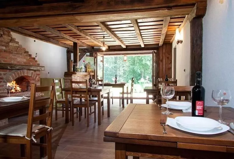 Hotelli Plitvica Lodge