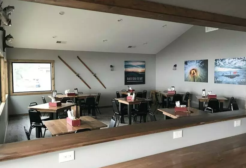 Hotelli River Bend's Resort