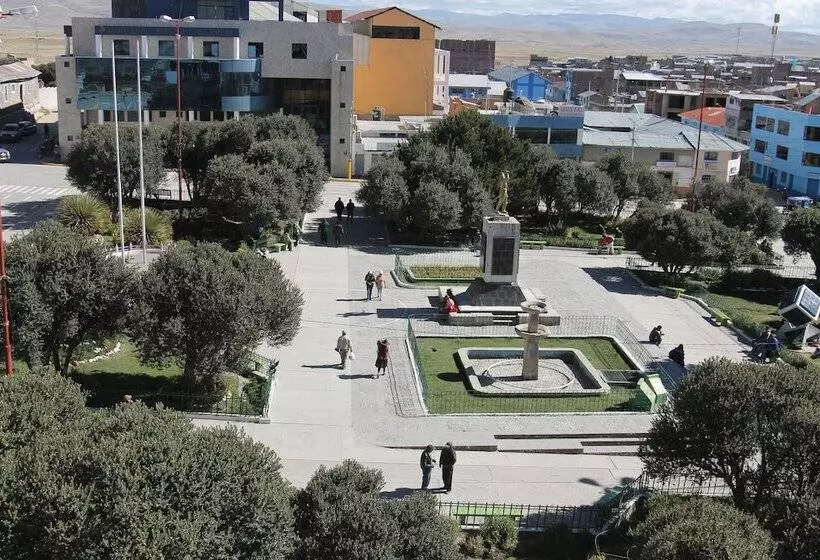 ホテル Sierra Alta Espinar