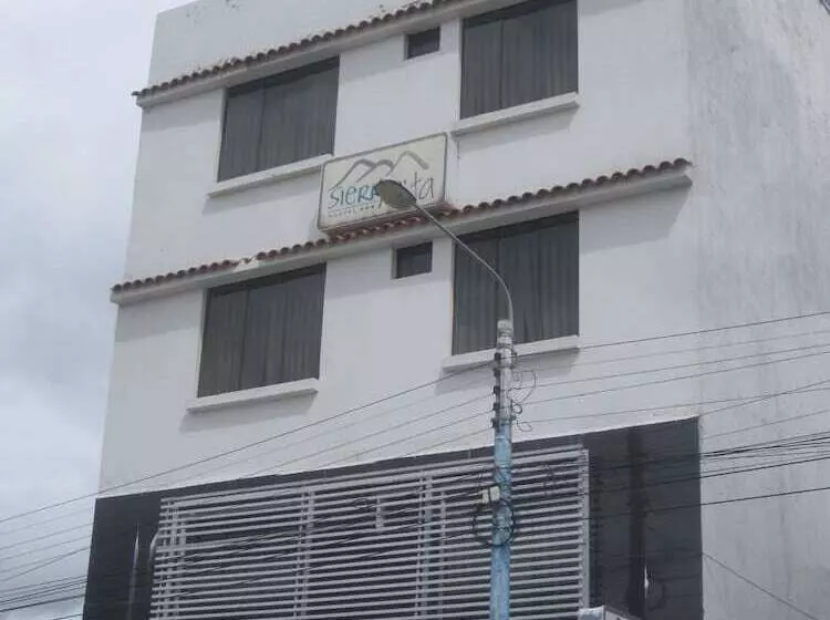 ホテル Sierra Alta Espinar