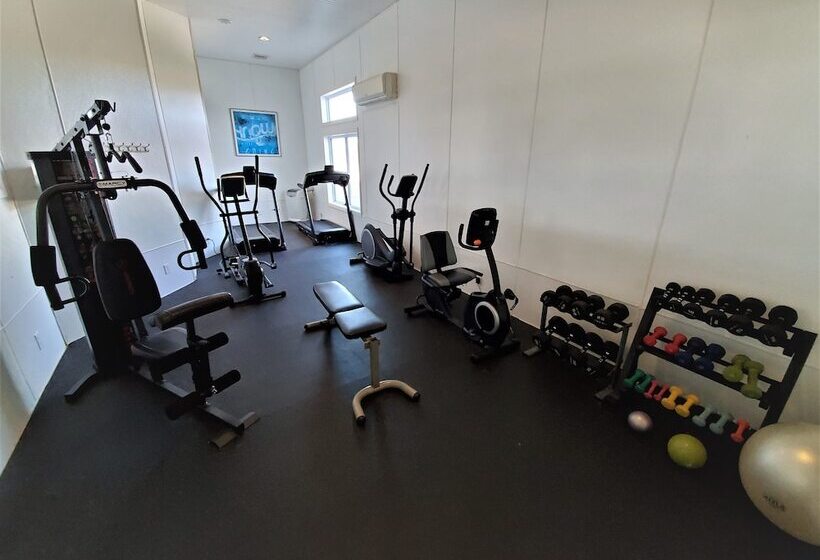 هتل Top Mast Resort