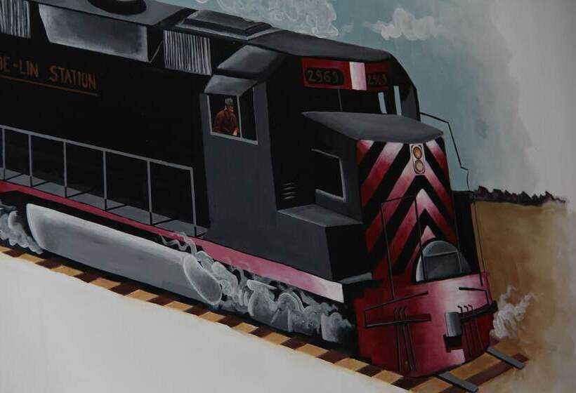 Joe Lin Station Bed & Breakfast