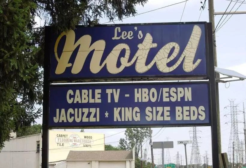 Lee's Motel