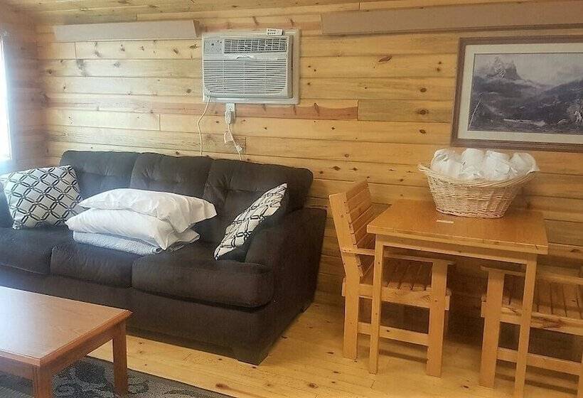 No Name City Luxury Cabins & Rv