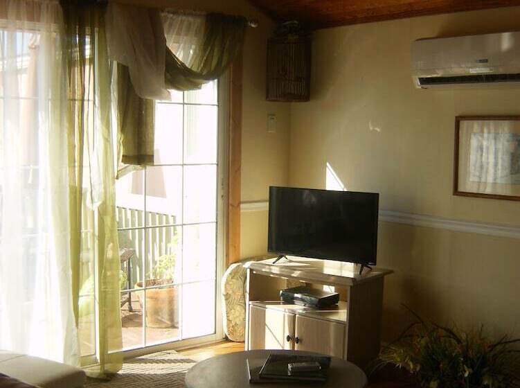 Serenity Bay Cottages