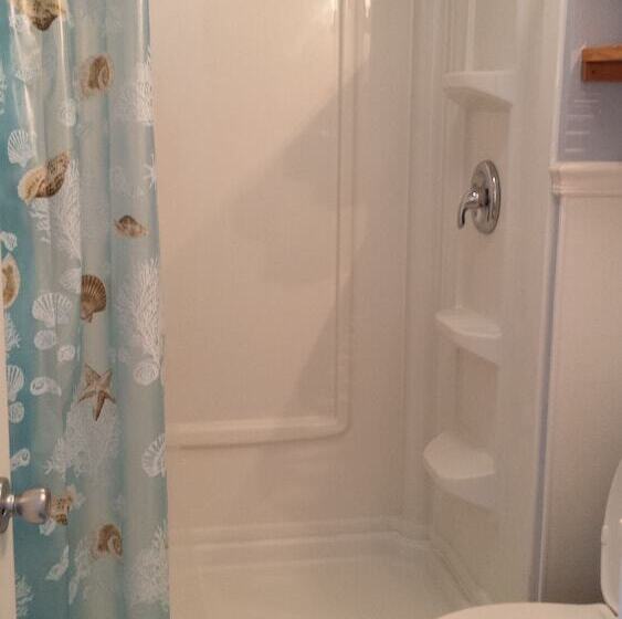 Serenity Bay Cottages