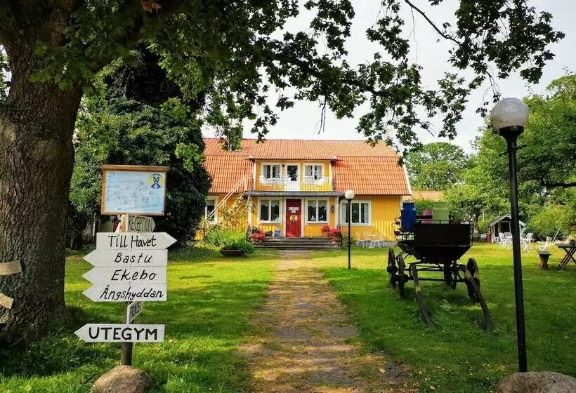 Stf Hagaby/lantgården Hostel