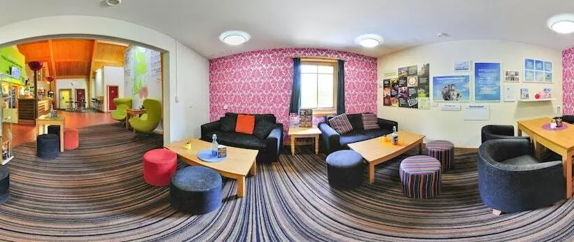 Yha London Lee Valley   Hostel