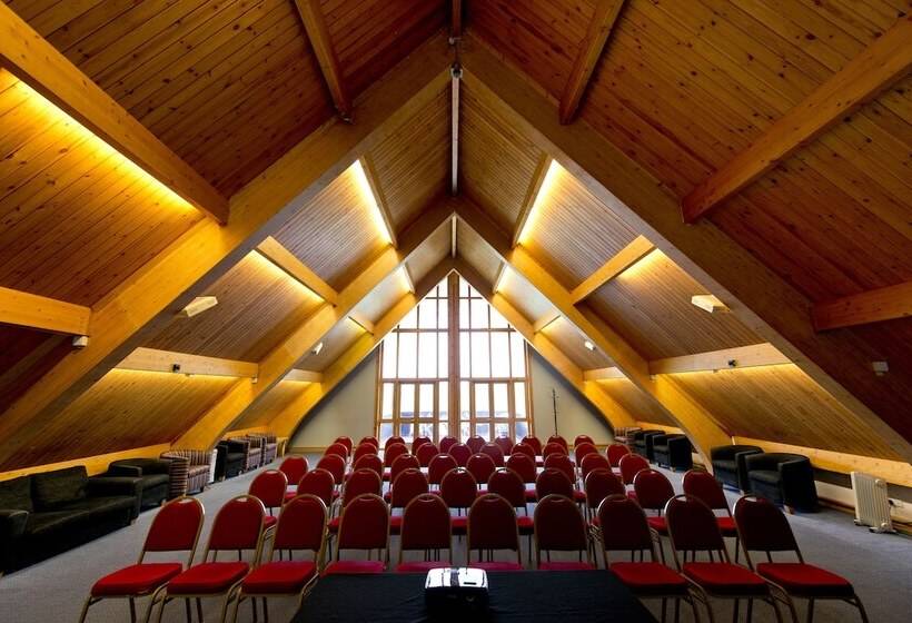 Yha London Lee Valley   Hostel