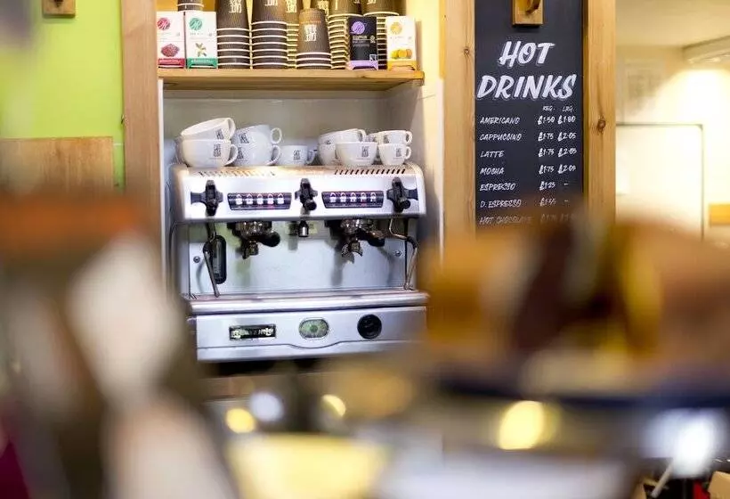 Yha London Lee Valley   Hostel