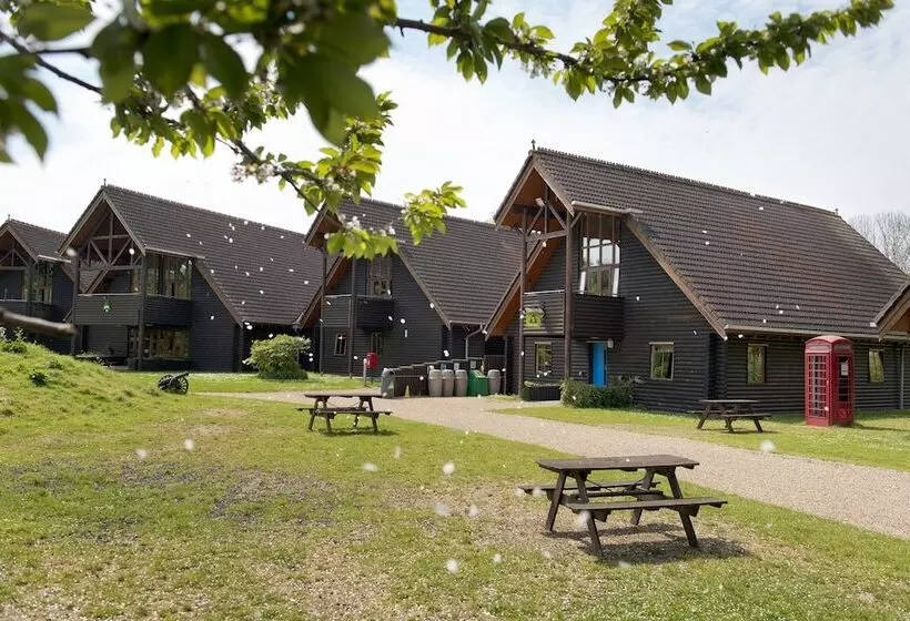 Yha London Lee Valley   Hostel