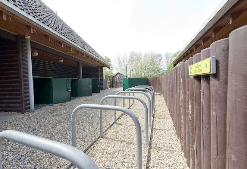 Yha London Lee Valley   Hostel