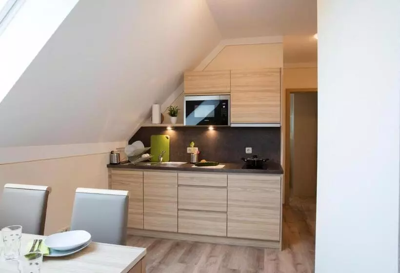 Bed and Breakfast Strasshof