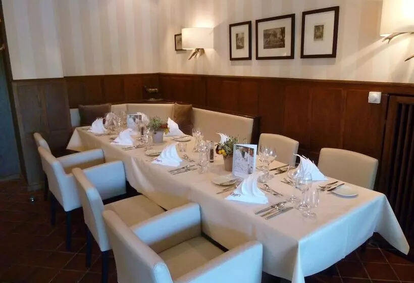 Höger S Hotel & Restaurant